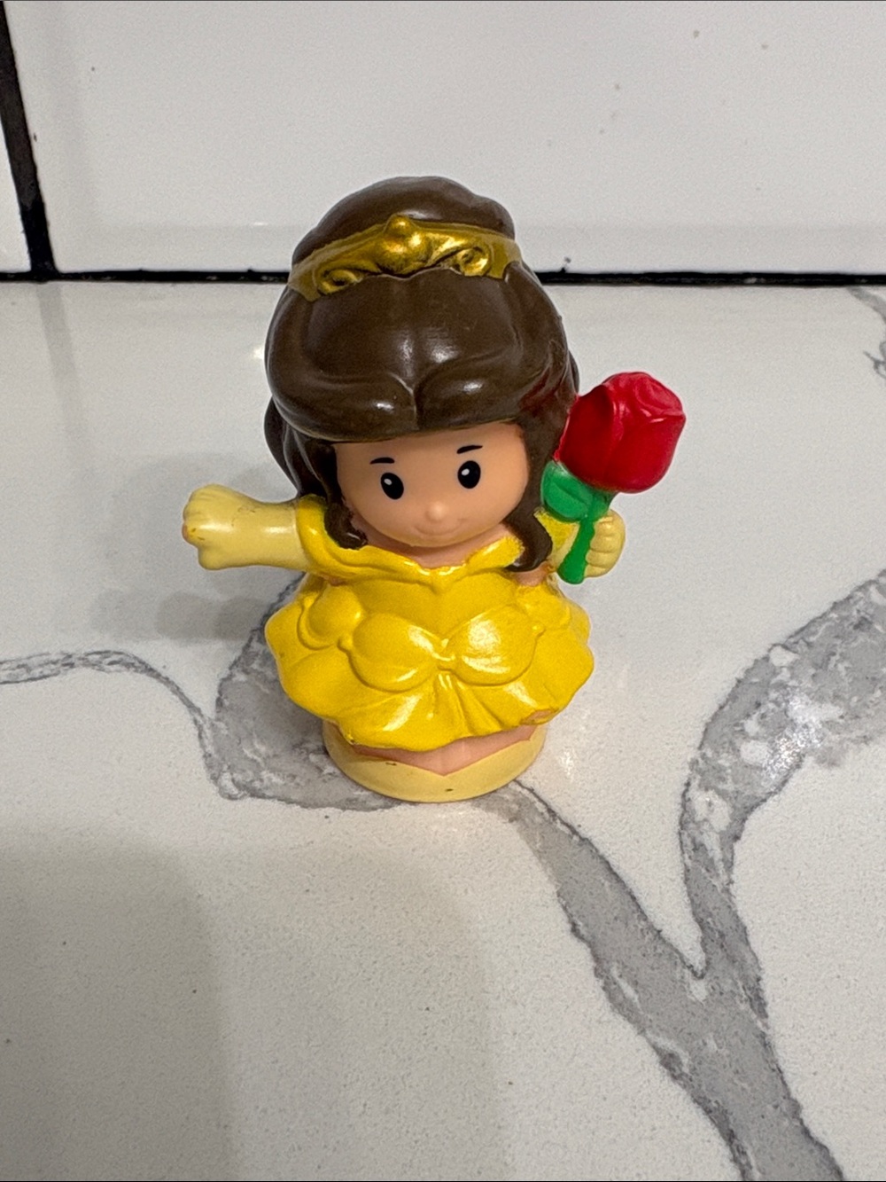 Little People Belle With Rose 2015